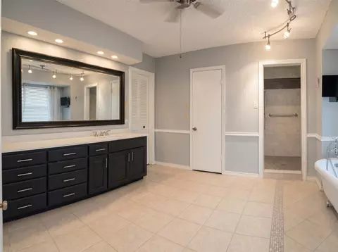 1442 Marlene Pl, Desoto, TX 75115