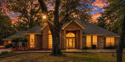443 Copperhead Trl, Powderly, TX 75473