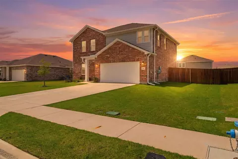 831 Lexington Ln, Nevada, TX 75173