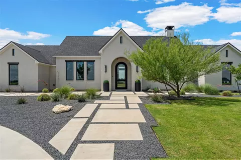 417 Willow Moon Ranch Rd, Crawford, TX 76638