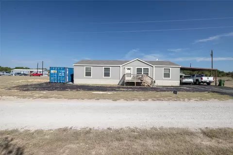 140 Coke Gage Ln, Decatur, TX 76234