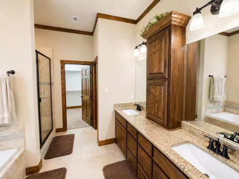 Bath - 3028 Harrell Rd, Howe, TX 75459 photo 3 of 5