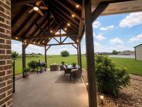Exterior - 3028 Harrell Rd, Howe, TX 75459 photo 4 of 9