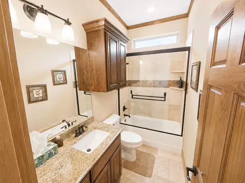 Bath - 3028 Harrell Rd, Howe, TX 75459 photo 1 of 5