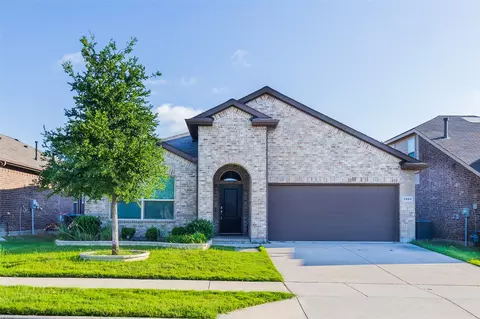 2409 Indian Head Dr, Fort Worth, TX 76177