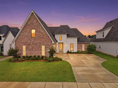 79 Turtle Creek Dr, Benton, LA 71006