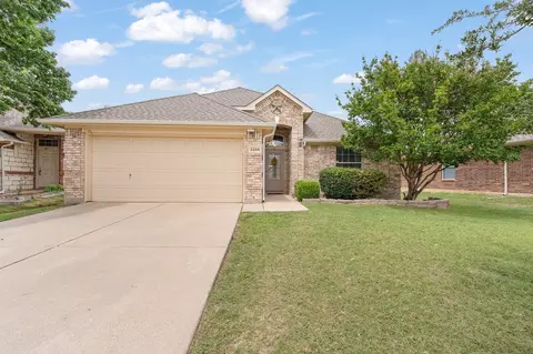 3205 Chesington Dr, Fort Worth, TX 76137