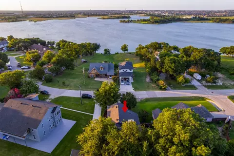 4536 N Shore Dr, The Colony, TX 75056