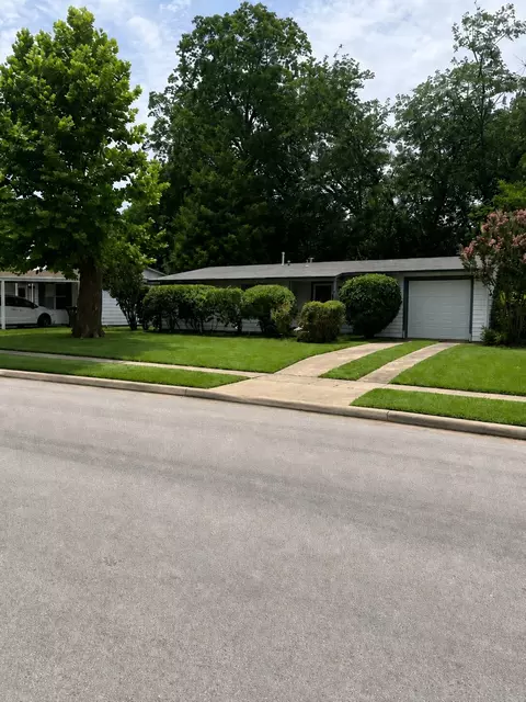 1513 Murray Dr, Garland, TX 75042