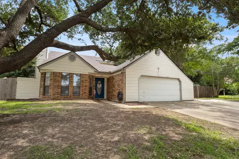 508 Sage Ln, Euless, TX 76039