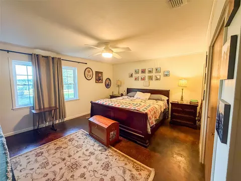 Bedroom - 9822 Nasturtium Rd, Ore City, TX 75683 photo 1 of 1