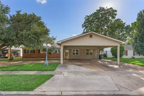 1603 Bistineau Dr, Bossier City, LA 71112