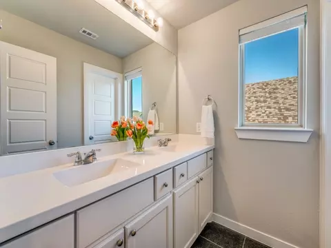 Bath - 762 Corner Post Path, Celina, TX 75009 photo 6 of 6