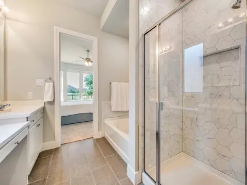 Bath - 762 Corner Post Path, Celina, TX 75009 photo 3 of 6