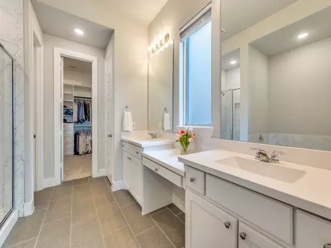 Bath - 762 Corner Post Path, Celina, TX 75009 photo 2 of 6