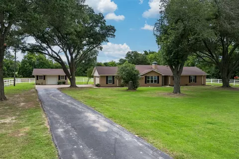 11608 State Highway 19 N, Athens, TX 75752