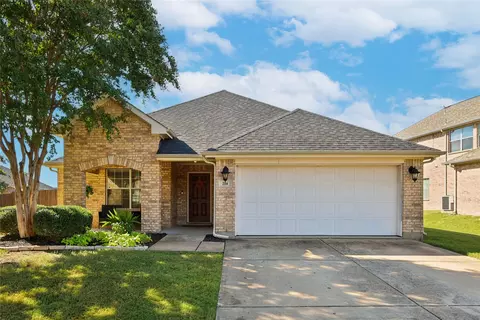 214 Lawson Farms Dr, Midlothian, TX 76065