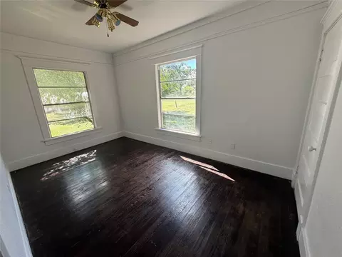 Bedroom - 709 E 23rd St, Cisco, TX 76437 photo 2 of 3