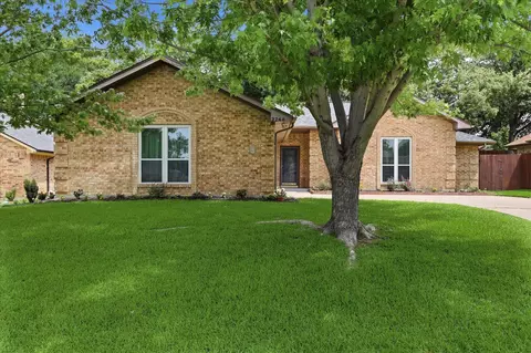 2244 Timberglen Dr, Flower Mound, TX 75028