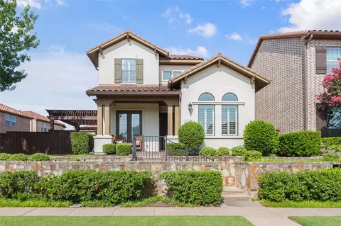 7019 Comal Dr, Irving, TX 75039