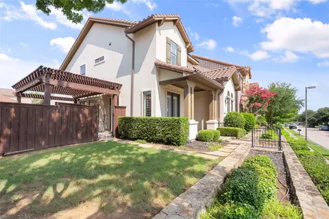 Exterior - 7019 Comal Dr, Irving, TX 75039 photo 8 of 8