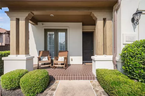 Exterior - 7019 Comal Dr, Irving, TX 75039 photo 4 of 8