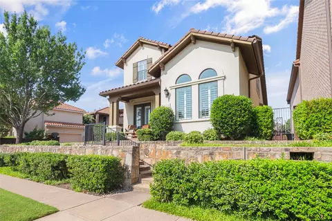 Exterior - 7019 Comal Dr, Irving, TX 75039 photo 2 of 8