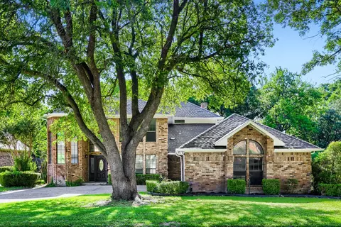 624 Bent Creek Dr, Desoto, TX 75115