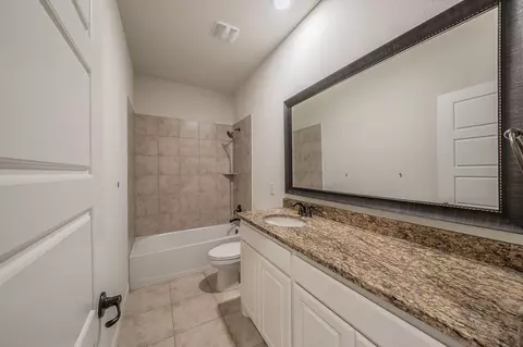 Bath - 3424 Cimarron River Dr, Prosper, TX 75078 photo 2 of 4