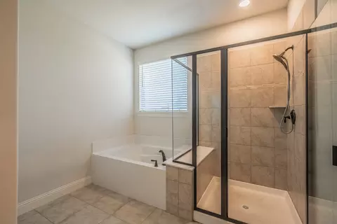 Bath - 3424 Cimarron River Dr, Prosper, TX 75078 photo 3 of 4