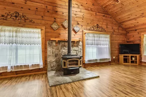 Living - 3153 State Road 91, Colbert, OK 74733 photo 3 of 3