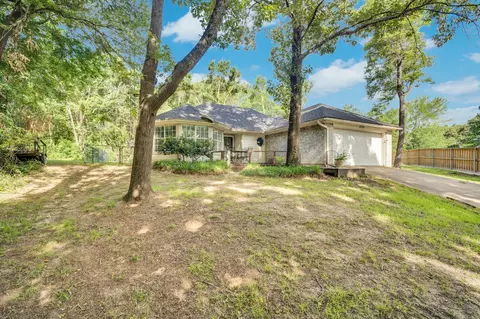 12752 Honeysuckle Cir, Eustace, TX 75124