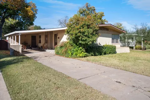 7207 Dalewood Ln, Dallas, TX 75214