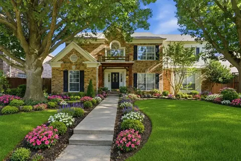 2900 Roper Dr, Plano, TX 75025