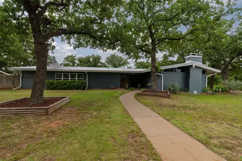 615 SW 20 St, Mineral Wells, TX 76067