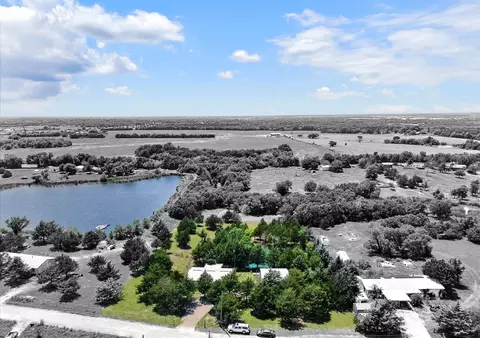 8088 Telegraph Rd, Quinlan, TX 75474