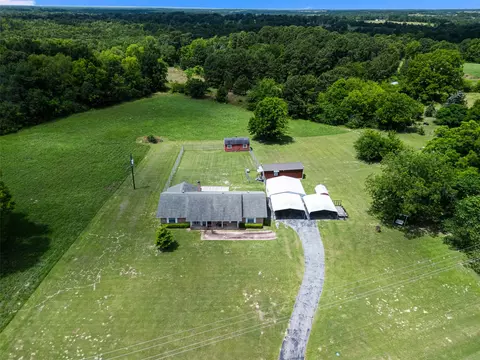 7422 Pacal, Gilmer, TX 75645