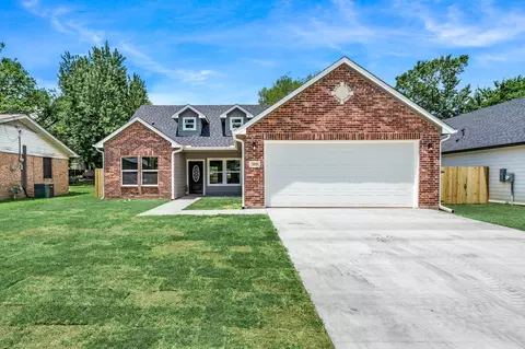 319 Ardis St, Sulphur Springs, TX 75482