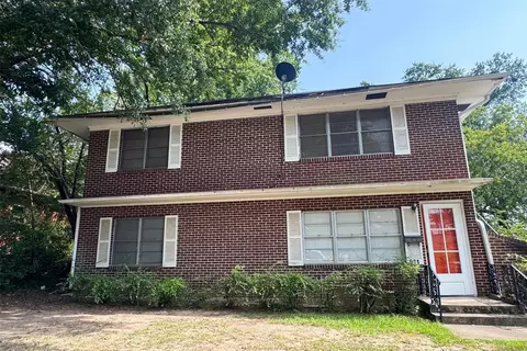 931 Jefferson Place Pl, Shreveport, LA 71104