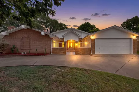 3317 Old Hickory Trl, Forest Hill, TX 76140