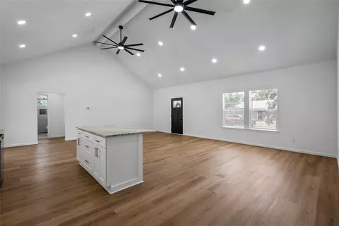 Living - 1630 Egan Ln, Waco, TX 76705 photo 4 of 5