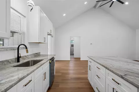 Entry Way - 1630 Egan Ln, Waco, TX 76705 photo 4 of 4