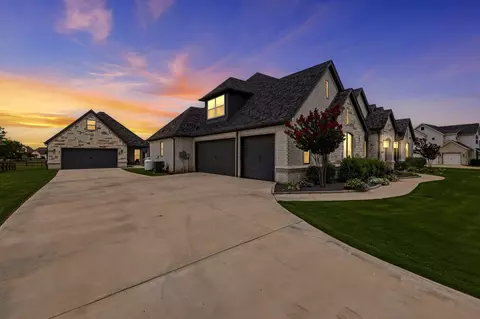 3101 Stardust Ln, Northlake, TX 76226