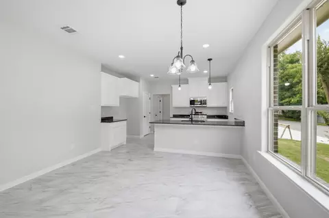 Other - 302 Evans St, Cleburne, TX 76031 photo 1 of 4