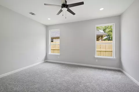 Bedroom - 302 Evans St, Cleburne, TX 76031 photo 1 of 8