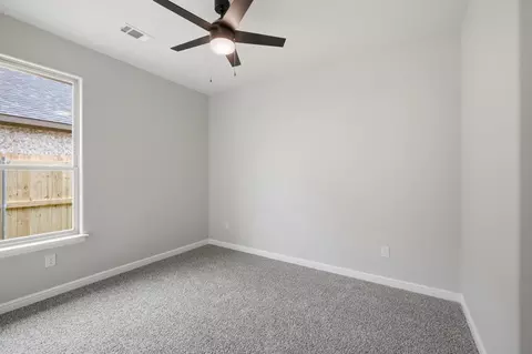 Bedroom - 302 Evans St, Cleburne, TX 76031 photo 3 of 8