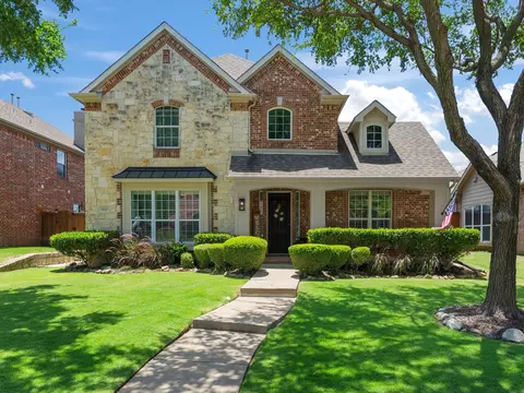 2849 Greenway Dr, Frisco, TX 75034