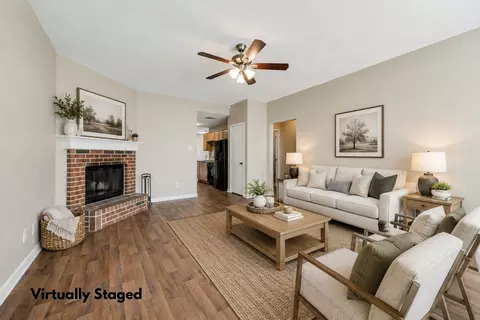 10504 Aransas Dr, Fort Worth, TX 76131