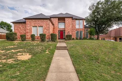 1516 Registry Dr, Desoto, TX 75115