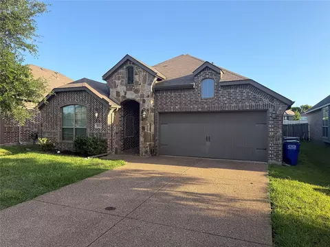 3021 Marble Falls Dr, Forney, TX 75126